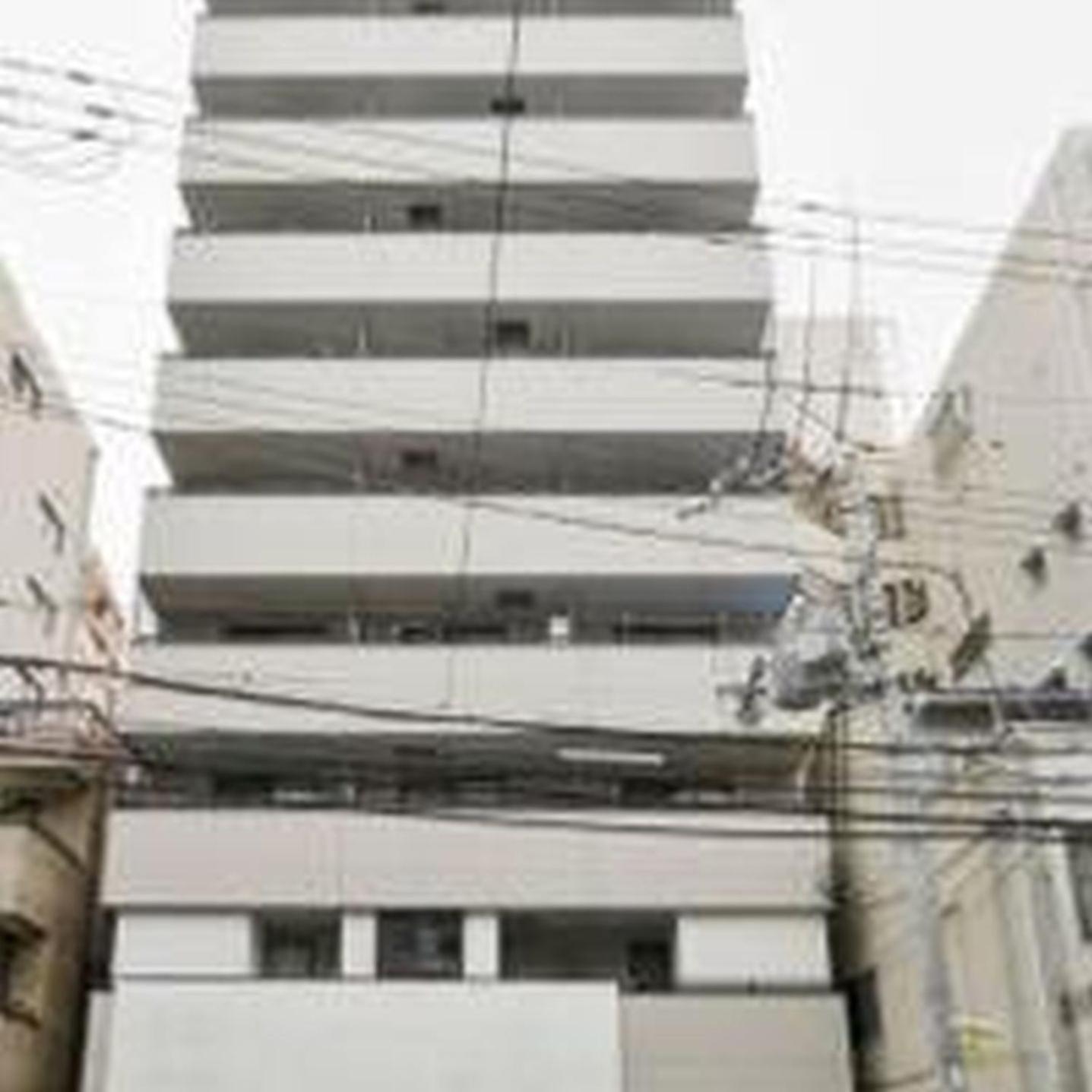 コンフィデンスロン301 Apartment